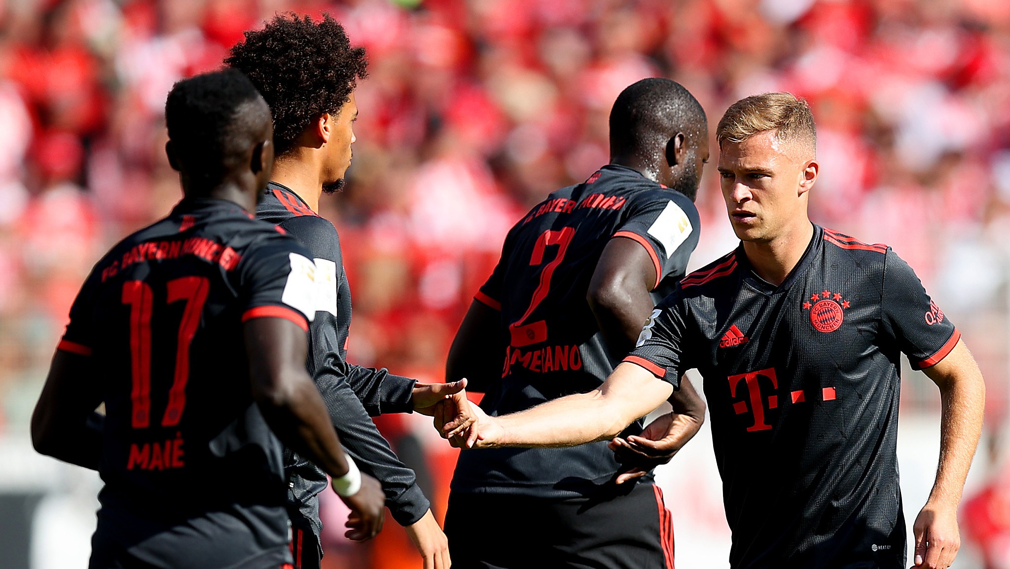 英媒：皇马、巴萨、拜仁和巴黎在密切关注格林伍德